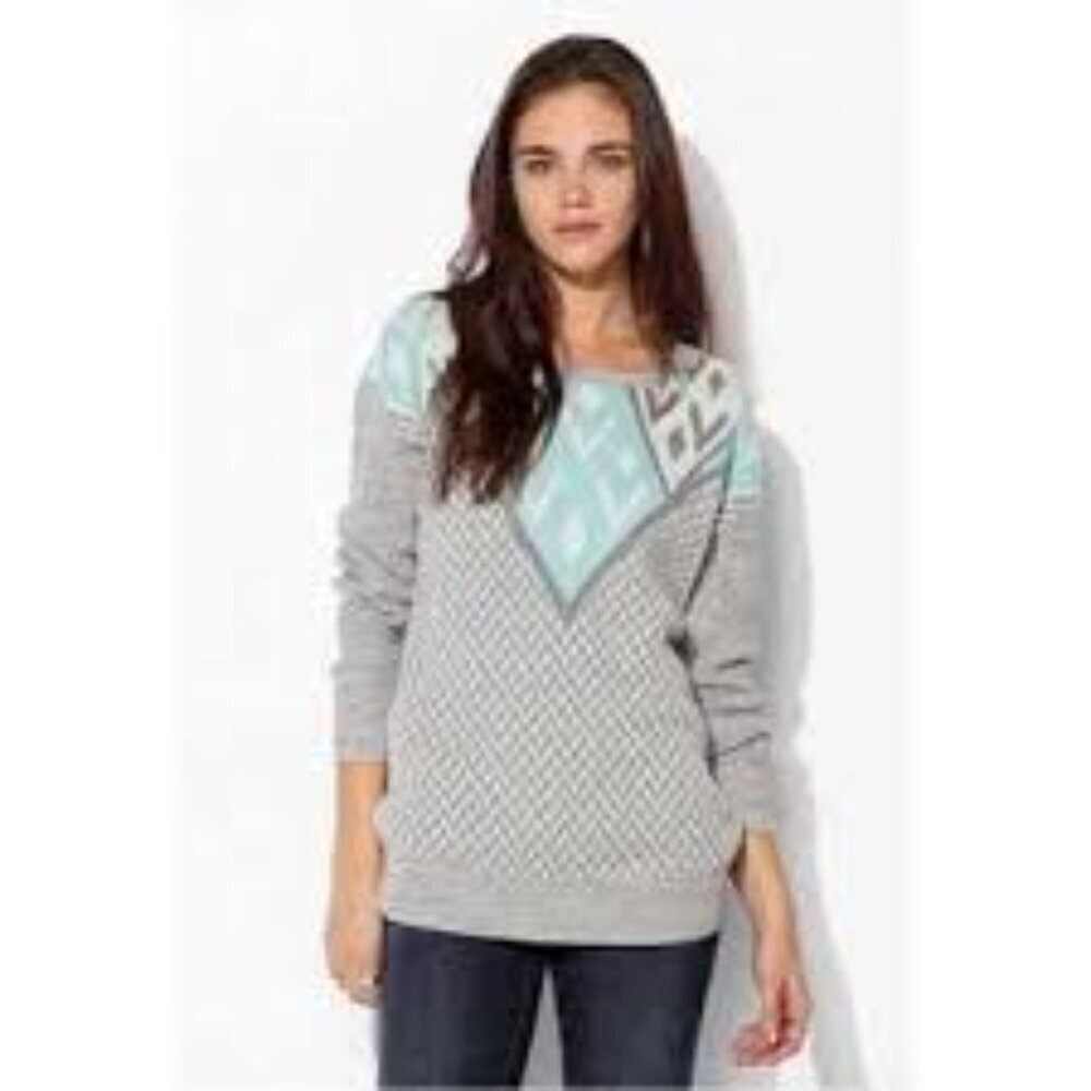 Ecote Urban Outfitters Gray and Blue Patterned Women's Knit Sweater Medium NWT